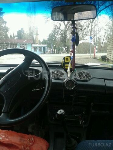 LADA (VAZ) 2106 1992, 8,800 km - 1.6 l - Yevlax