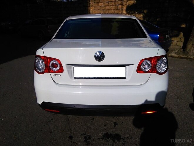 Volkswagen Jetta 2010, 109,235 km - 1.6 l - Bakı