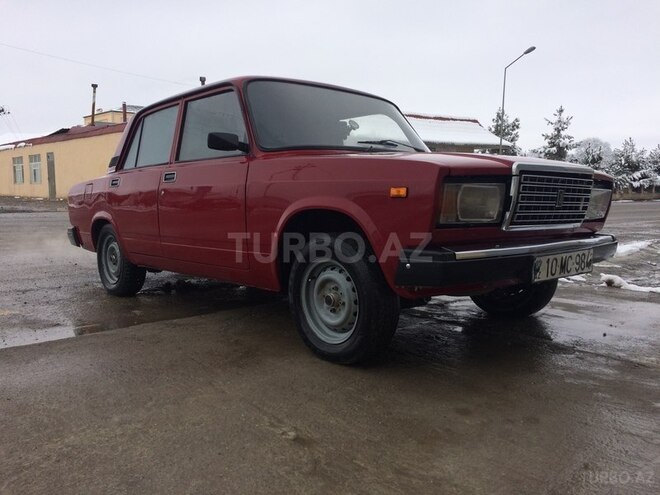 LADA (VAZ) 2107 2003, 2,400,000 km - 0.2 л - Quba