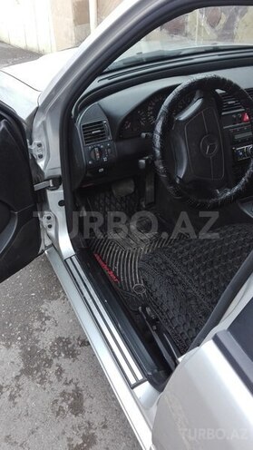 Mercedes C 200 2000, 211,299 km - 2.0 l - Tərtər