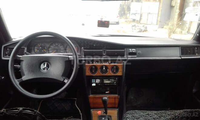 Mercedes 190 1990, 258,000 km - 2.0 l - Bakı