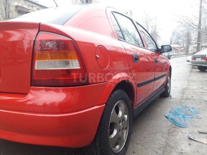 Opel Astra 2000, 125,000 km - 1.5 l - Şəki