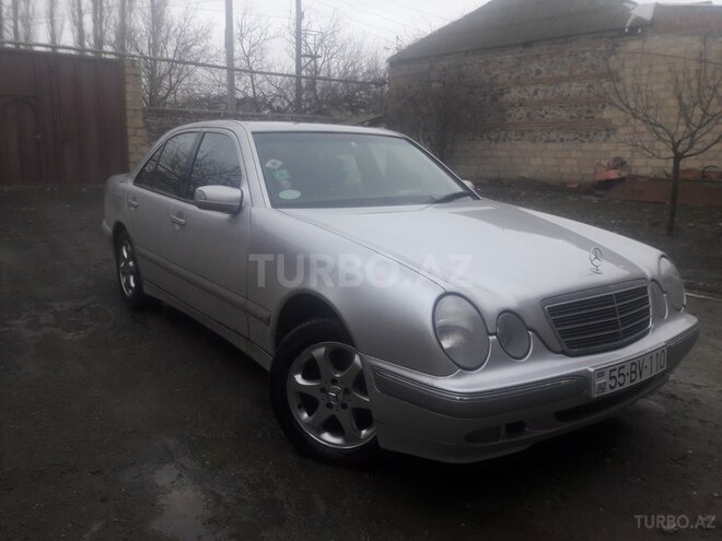 Mercedes E 280 1999, 235,000 km - 2.8 л - Gəncə