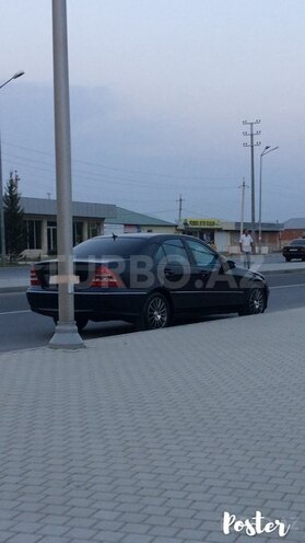 Mercedes C 200 2001, 131,873 km - 2.0 l - Mingəçevir