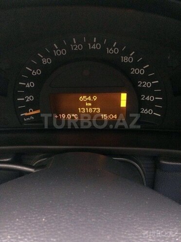 Mercedes C 200 2001, 131,873 km - 2.0 l - Mingəçevir