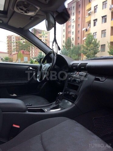 Mercedes C 200 2001, 131,873 km - 2.0 l - Mingəçevir