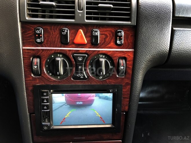 Mercedes E 220 2000, 295,000 km - 2.2 l - Bakı