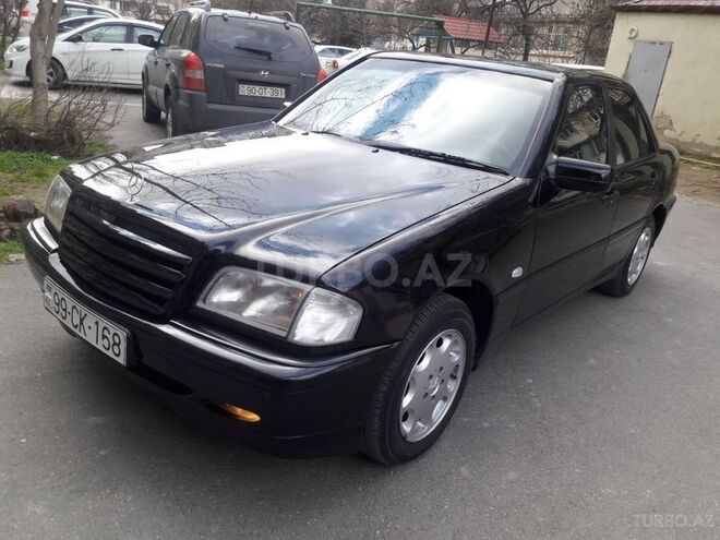 Mercedes C 200 1999, 240,000 km - 4.0 l - Bakı