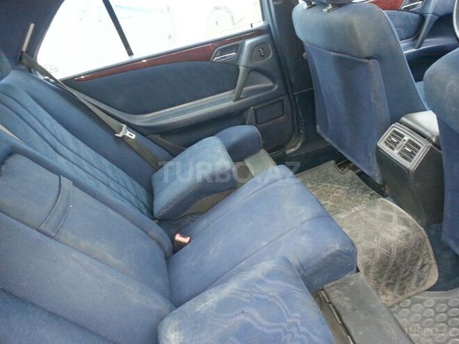 Mercedes E 230 1997, 288,802 km - 2.4 l - Gəncə