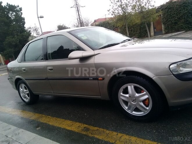 Opel Vectra 1996, 270,655 km - 2.0 л - Bakı
