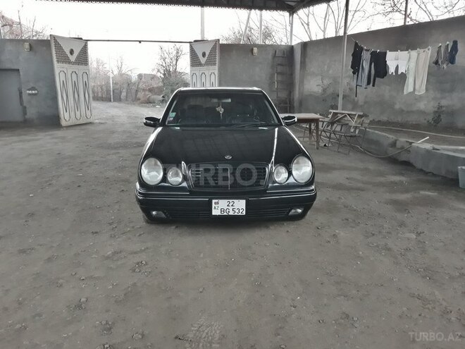 Mercedes E 320 1998, 233,000 km - 3.2 l - Gəncə