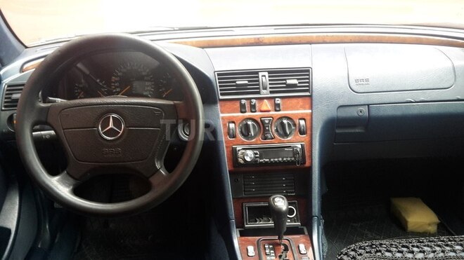 Mercedes C 220 1999, 276,890 km - 2.2 l - Bakı