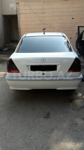Mercedes C 220 1999, 276,890 km - 2.2 l - Bakı