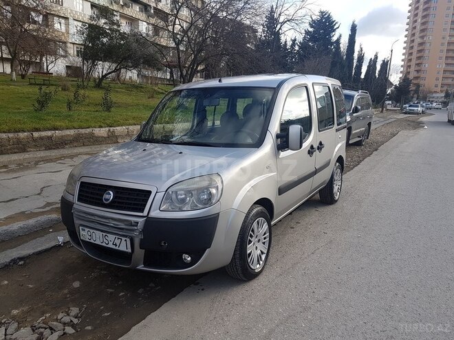 Fiat Doblo 2006, 305,000 km - 1.9 l - Bakı
