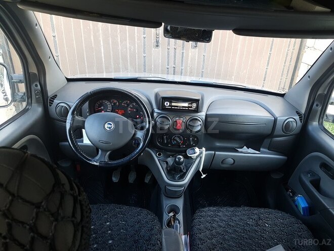 Fiat Doblo 2006, 305,000 km - 1.9 l - Bakı