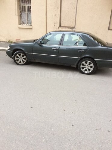 Mercedes C 200 1995, 410,000 km - 2.0 l - Bakı