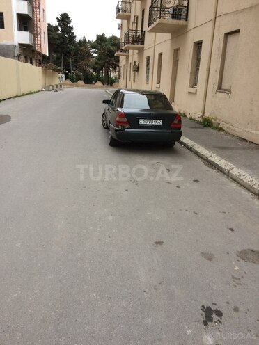 Mercedes C 200 1995, 410,000 km - 2.0 l - Bakı
