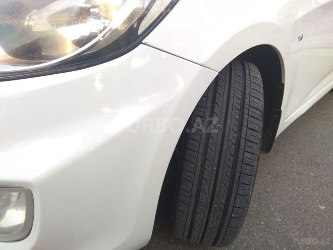 Hyundai Accent 2012, 106,000 km - 1.6 л - Bakı