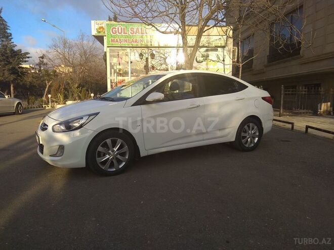 Hyundai Accent 2012, 106,000 km - 1.6 л - Bakı