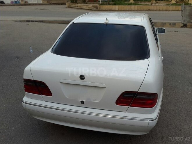 Mercedes  1999, 225,000 km - 2.0 л - Bakı