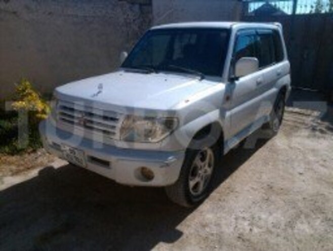 Mitsubishi Pajero io 2000, 350,000 km - 1.8 л - Bakı
