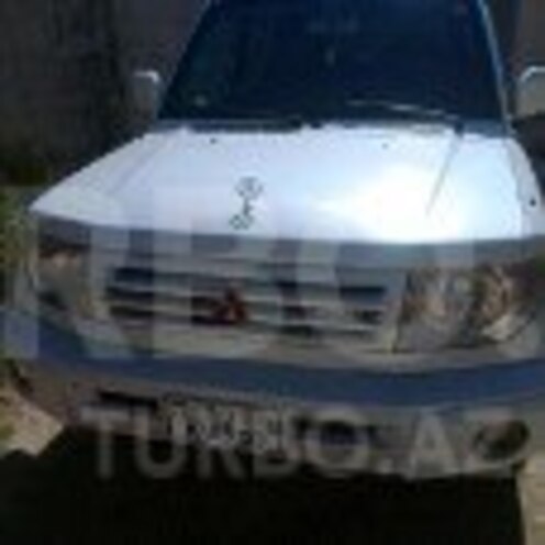 Mitsubishi Pajero io 2000, 350,000 km - 1.8 л - Bakı