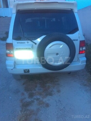 Mitsubishi Pajero io 2000, 350,000 km - 1.8 л - Bakı