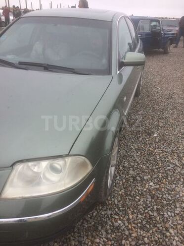 Volkswagen Passat 2002, 341,000 km - 1.8 l - Gəncə