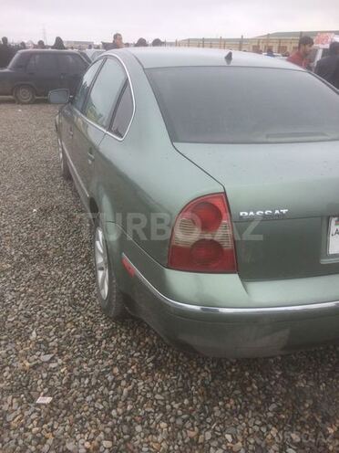 Volkswagen Passat 2002, 341,000 km - 1.8 l - Gəncə