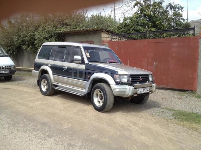 Mitsubishi Pajero 1992, 228,000 km - 0.3 l - Lənkəran