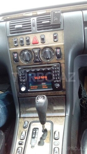 Mercedes E 240 2000, 221,000 km - 2.4 l - Bakı