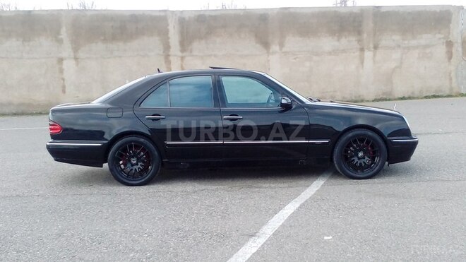 Mercedes E 240 2000, 221,000 km - 2.4 l - Bakı