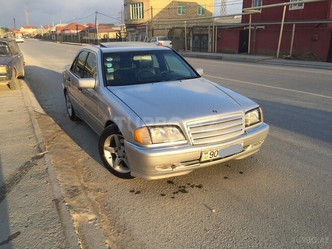 Mercedes C 230 1999, 107,540 km - 2.3 l - Bakı