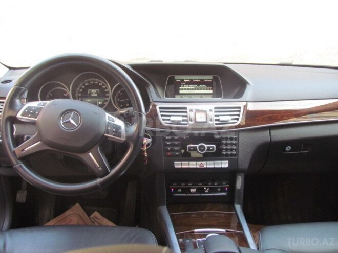 Mercedes E 200 2014, 133,543 km - 2.2 l - Xırdalan