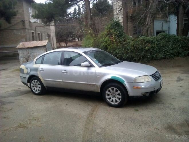 Volkswagen Passat 2001, 276,000 km - 1.8 л - Sumqayıt