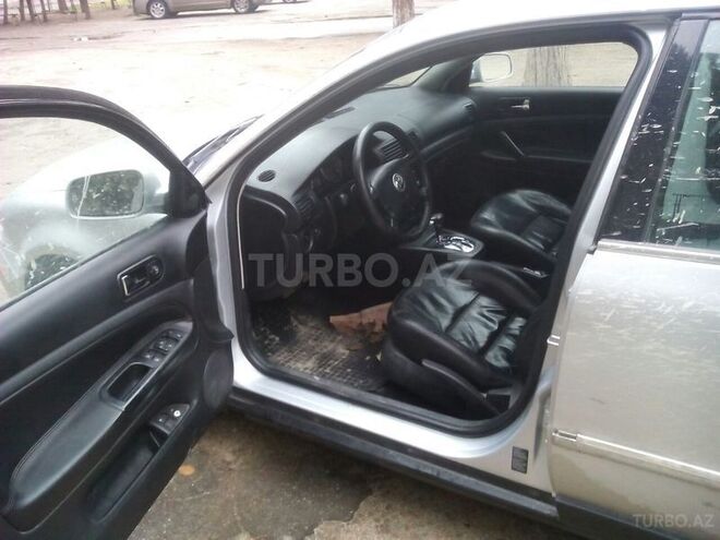 Volkswagen Passat 2001, 276,000 km - 1.8 л - Sumqayıt