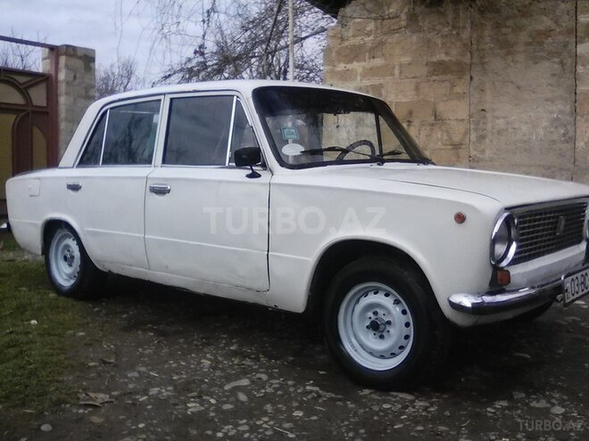 LADA (VAZ) 21011 1974, 316,000 km - 1.2 л - Yevlax