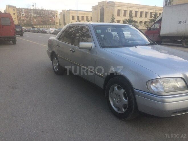 Mercedes C 200 1996, 178,500 km - 2.0 l - Bakı