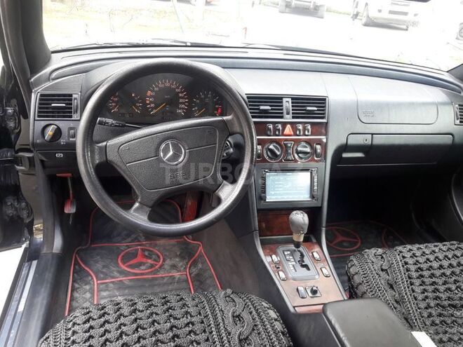 Mercedes C 200 1999, 240,000 km - 2.0 л - Bakı