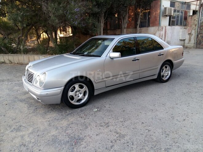 Mercedes E 240 1998, 252,524 km - 2.4 l - Bakı