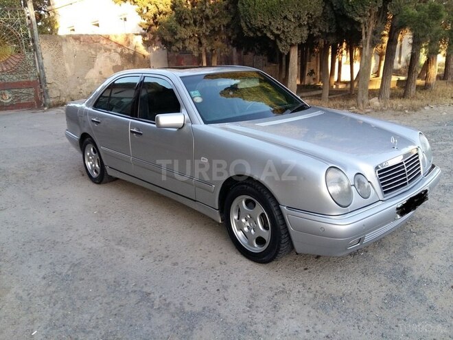 Mercedes E 240 1998, 252,524 km - 2.4 l - Bakı