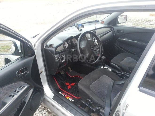 Mitsubishi Outlander 2002, 190,000 km - 2.4 l - Ağdam