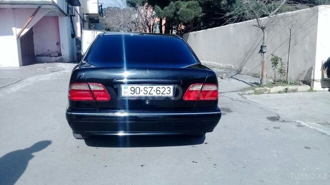 Mercedes E 270 1999, 350,000 km - 2.7 л - Bakı