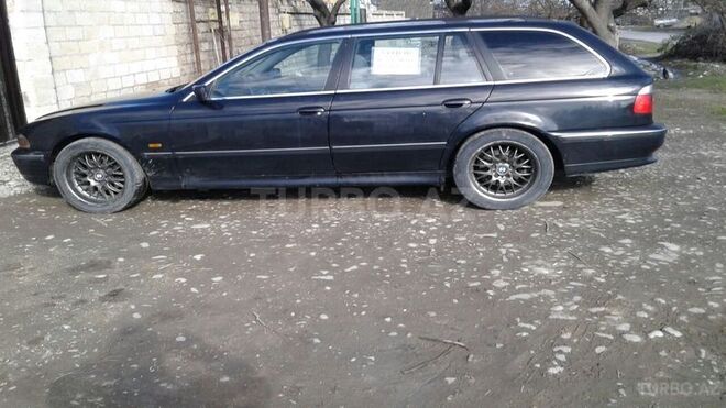 BMW 540 1999, 250,000 km - 4.4 l - Xaçmaz