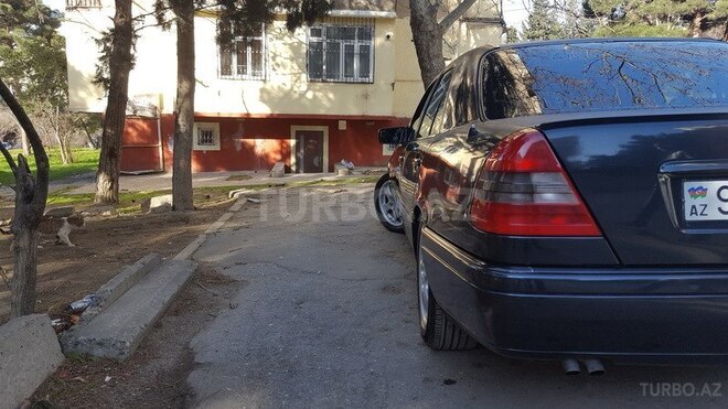 Mercedes C 220 1996, 188,035 km - 2.2 l - Bakı