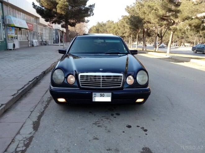 Mercedes E 230 1996, 236,000 km - 2.3 л - Sumqayıt