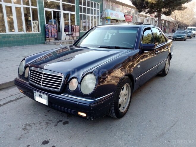 Mercedes E 230 1996, 236,000 km - 2.3 л - Sumqayıt