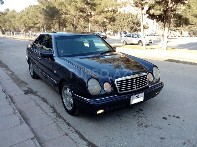 Mercedes E 230 1996, 236,000 km - 2.3 л - Sumqayıt