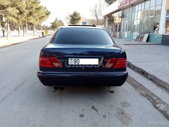 Mercedes E 230 1996, 236,000 km - 2.3 л - Sumqayıt