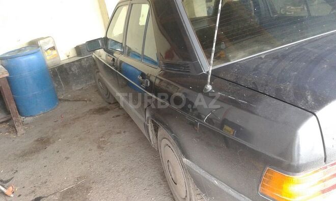 Mercedes 190 1992, 400,000 km - 1.8 l - Oğuz